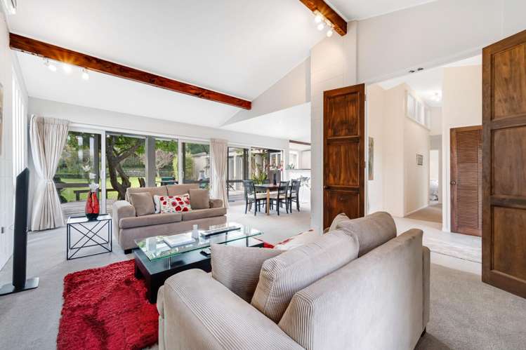 13 Tyrian Close Half Moon Bay_5