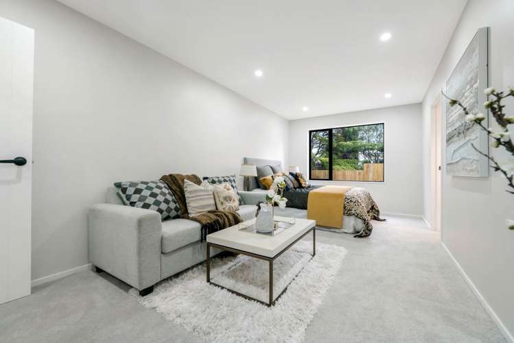 8a Takapu Street Henderson_11