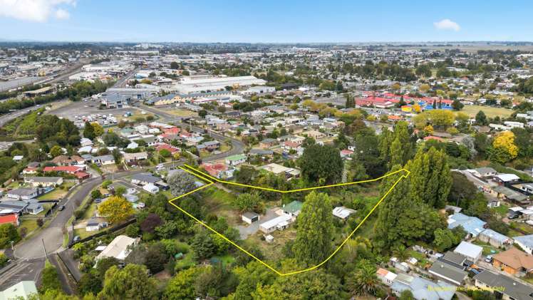 33 Frederick Drive Dinsdale_2