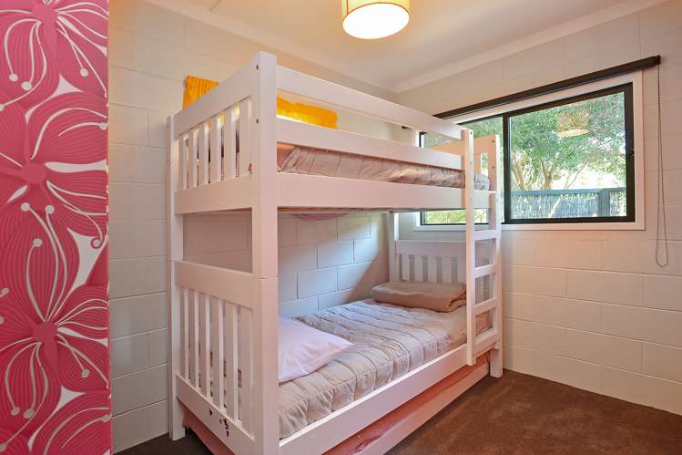 138 Blue Pacific Parade Riversdale Beach_16