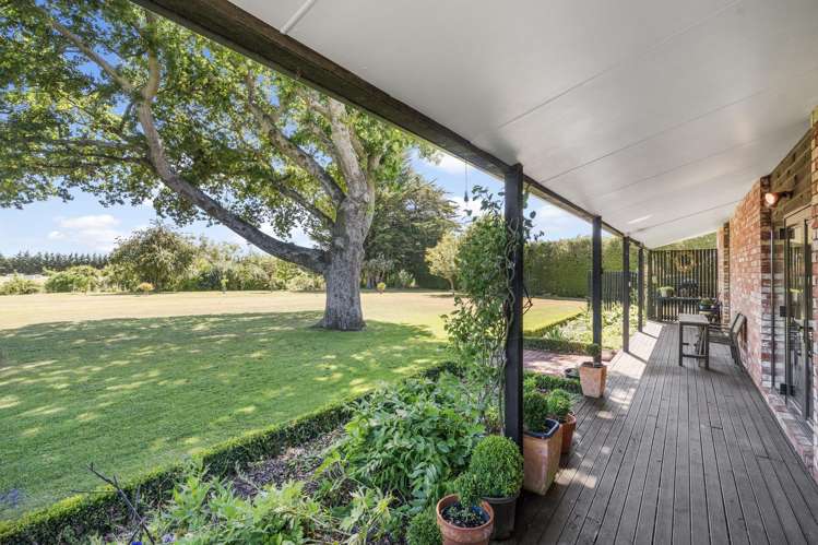 1644 North Eyre Road West Eyreton_16