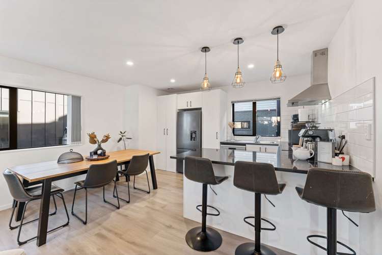 63 Black Beech Crescent Takanini_4