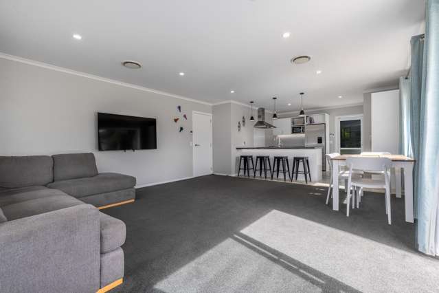 105 Peka Peka Road Peka Peka_3