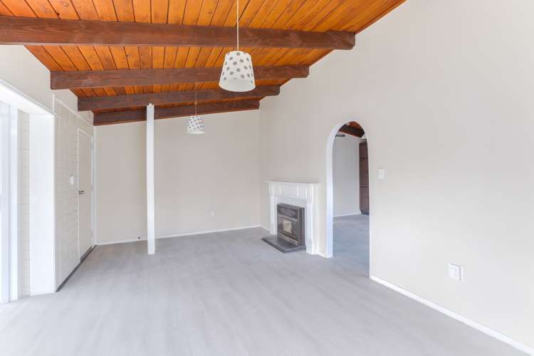 10 Sealand Place Mangere Bridge_22