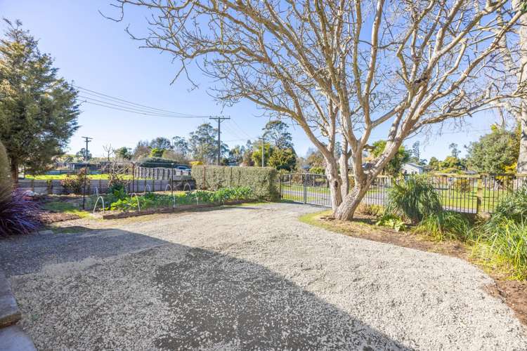 9 Lucien Place Whitikahu_18
