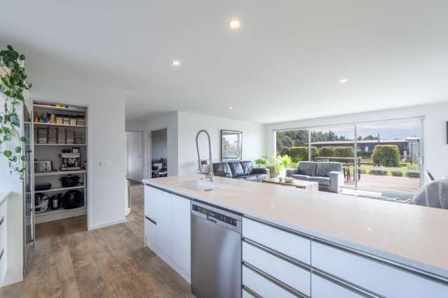 30 Kakariki Way Otatara_2