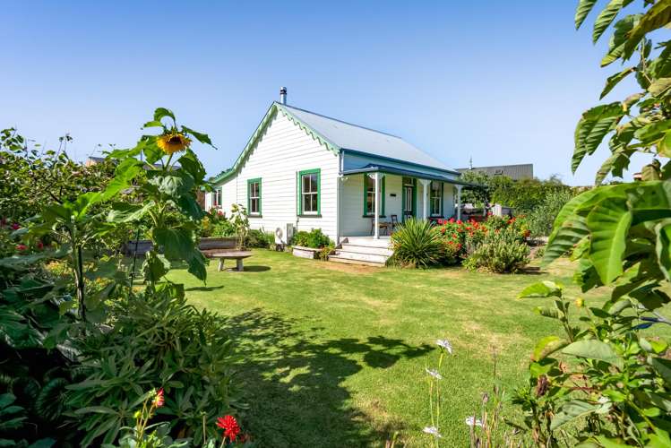 1 Mahuru Lane Okato_30