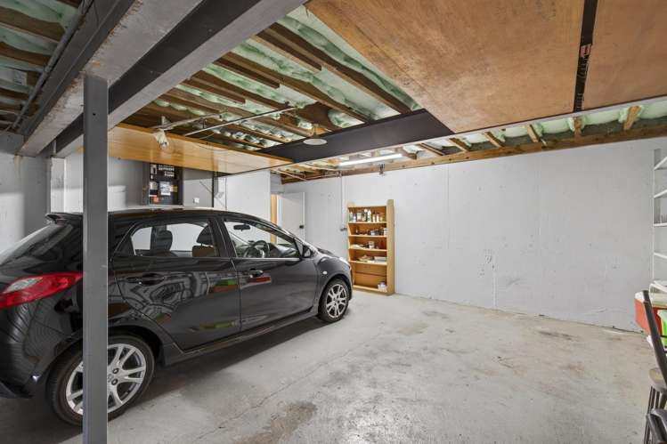 9 Whitby Place Westown_21