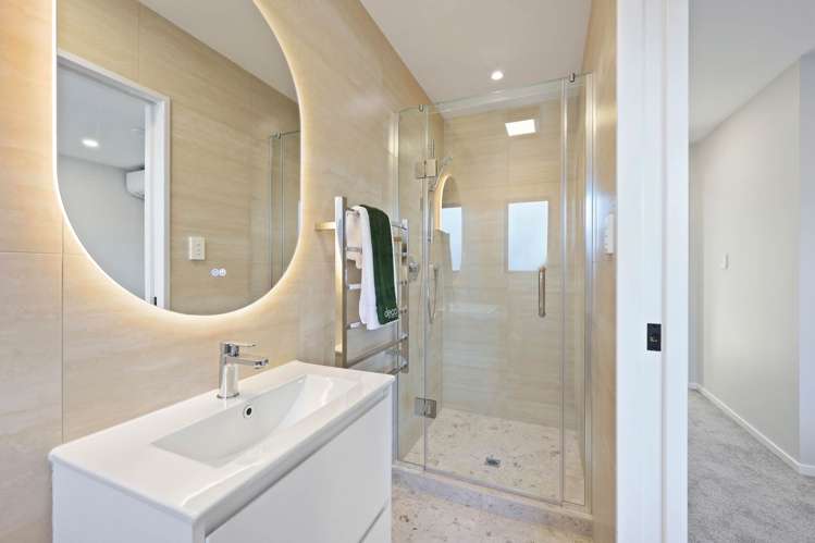 18 Richardson Road Mt Albert_29