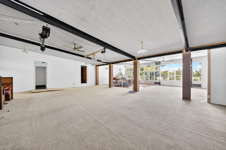 3258 SH2 Carterton_9