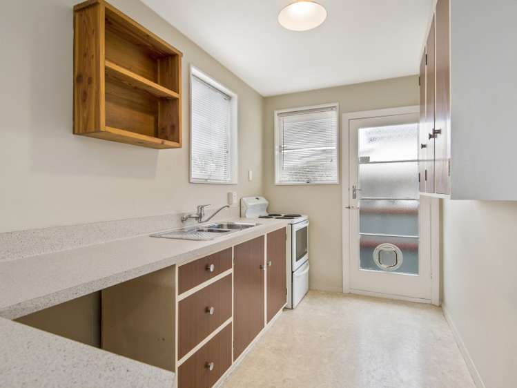 2/109 Middlepark Road Sockburn_4