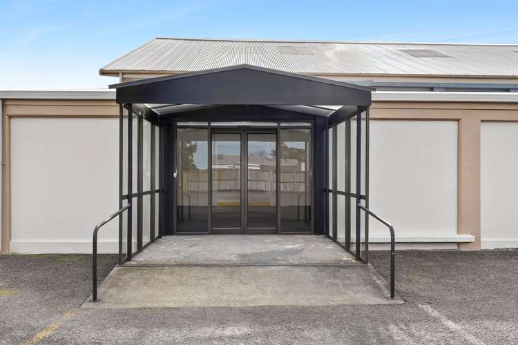 21 River Road Ngatea_1