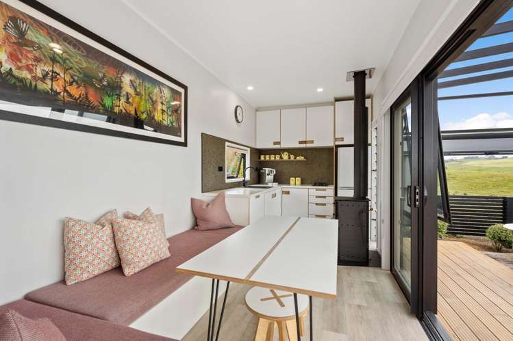 49 Honey Road Waiuku_28