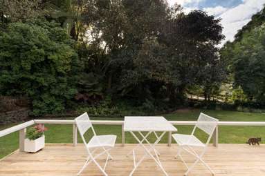 7 Fergusson Way_1