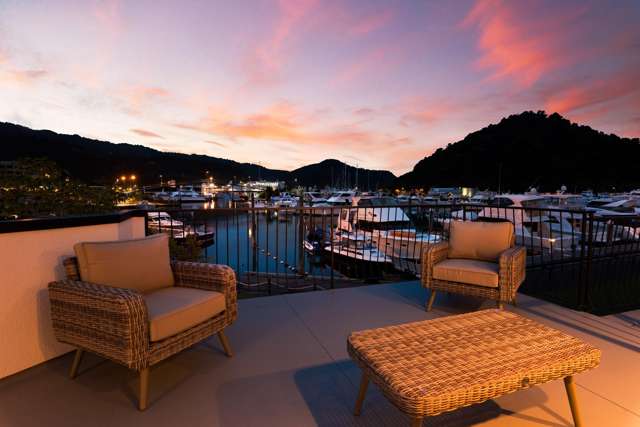 Picton Prestige Waterfront