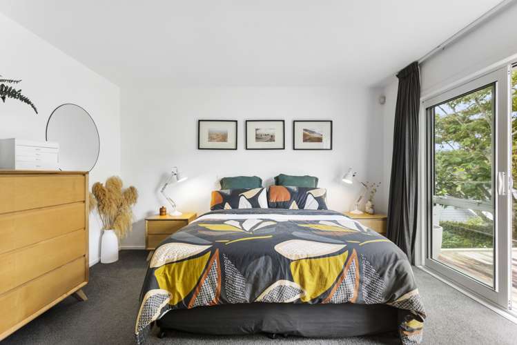 6 Stephanie Close Glenfield_13