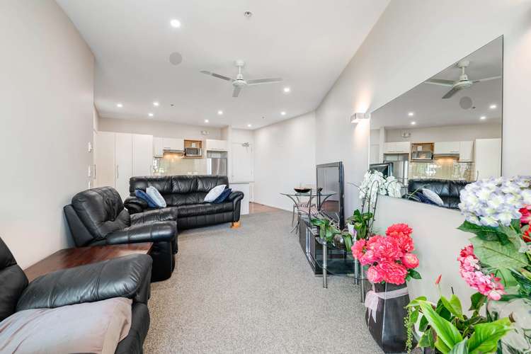 703/11 Tamariki Avenue Auckland_28