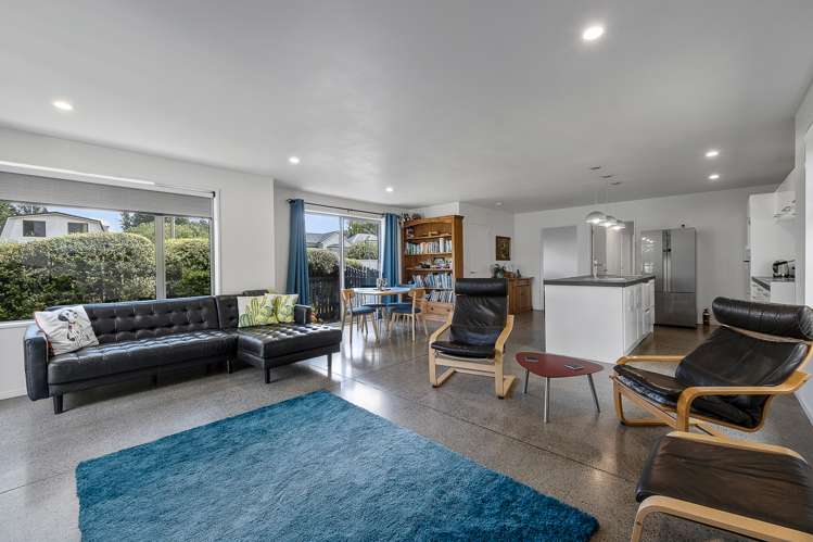 84 Dillons Point Road Islington_5