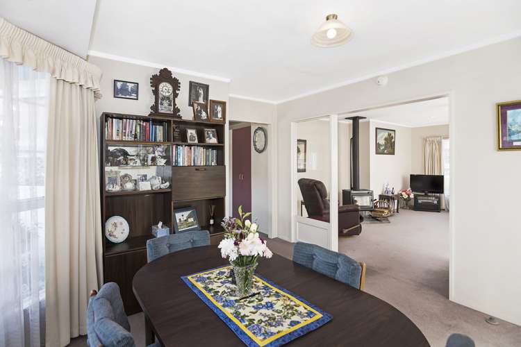 14 Templemore Drive Richmond_5