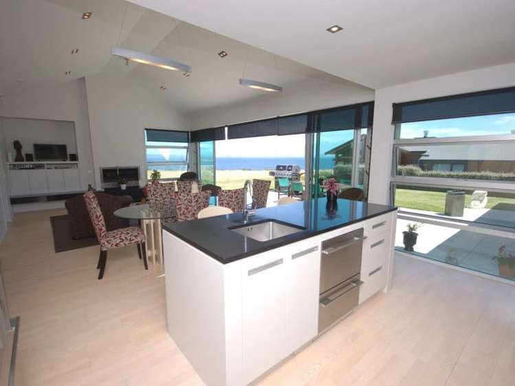 19 Victory Drive Wharewaka_3