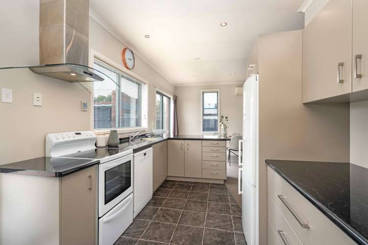 130 Bay View Road South Dunedin_13