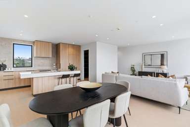 81 Carlton Gore Road_2