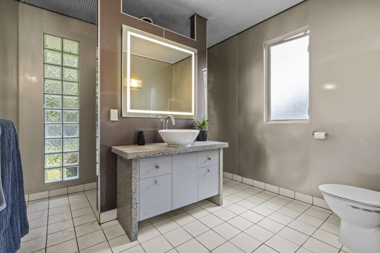 18 St James Drive Huntington_9