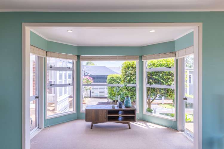 5 Tudor Crescent Chedworth_5