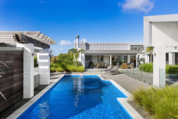 153h Green Road Dairy Flat_9