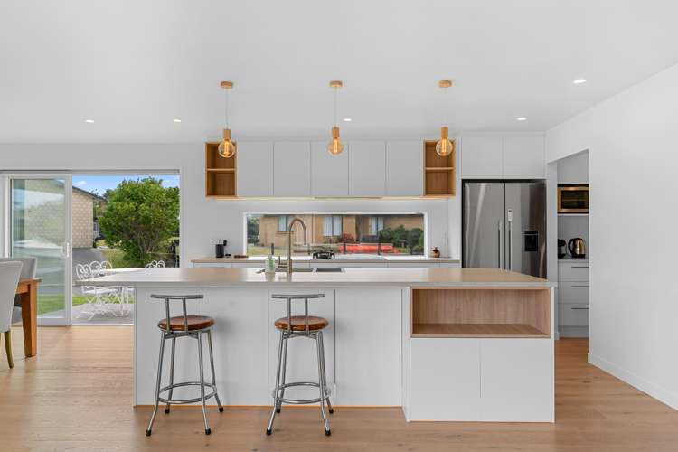 24 Waterman Drive Langs Beach_5