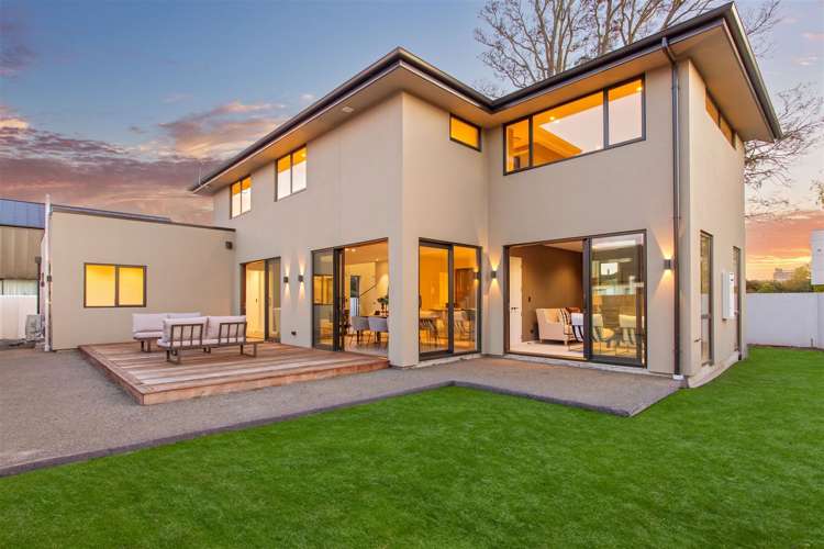 12a Memorial Avenue Ilam_19