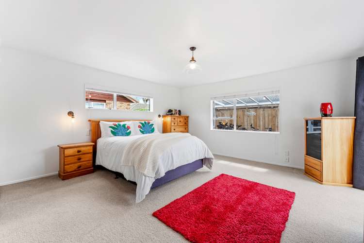 31 Centreway Road Orewa_13