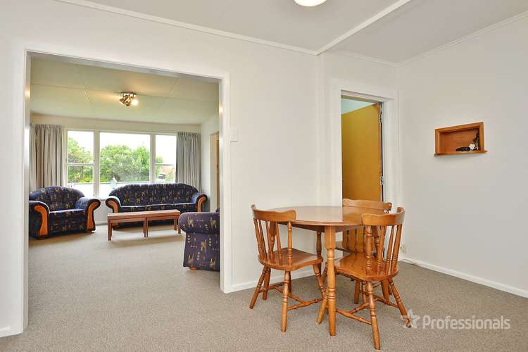 4 Lincoln Road Carterton_8