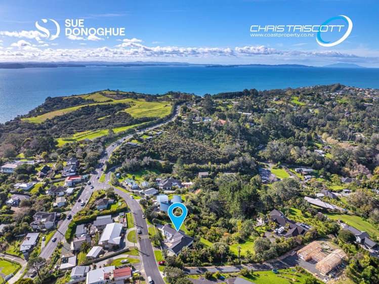 1/4 Roberts Road Matakatia_40