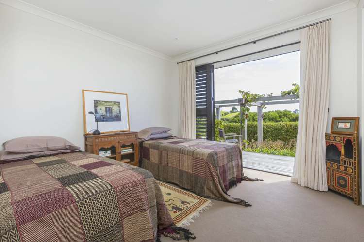 167 Cape Rodney Road Leigh_14