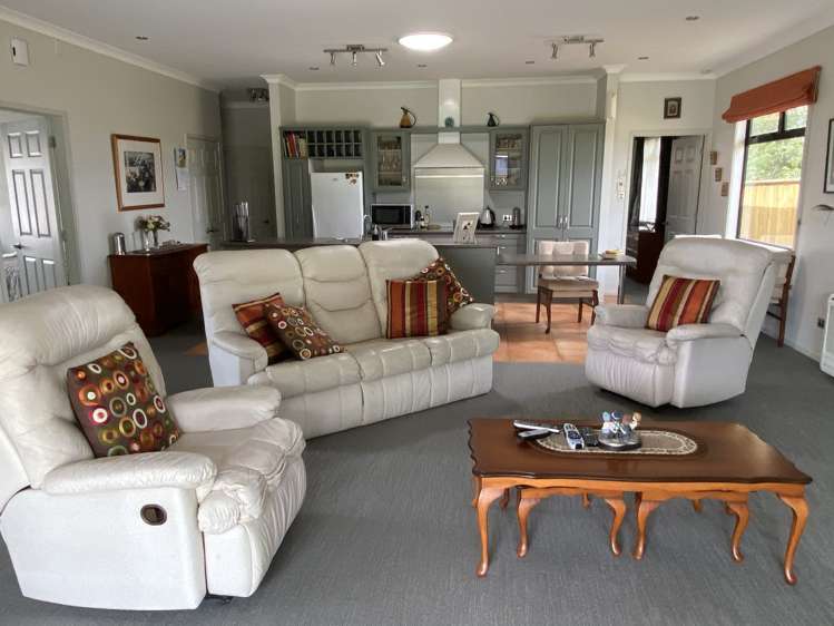 2 Victoria Court Feilding_1