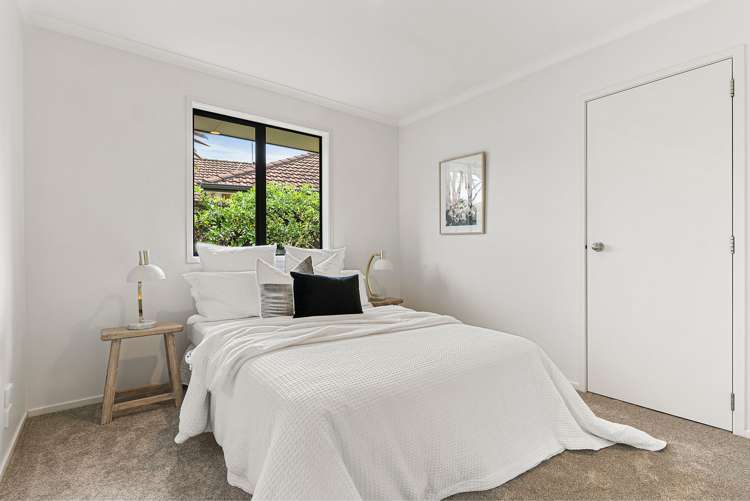 6 George Deane Place Greenhithe_13