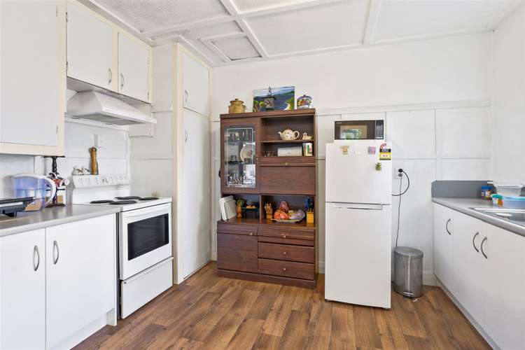 168 Normanby Road Paeroa_11