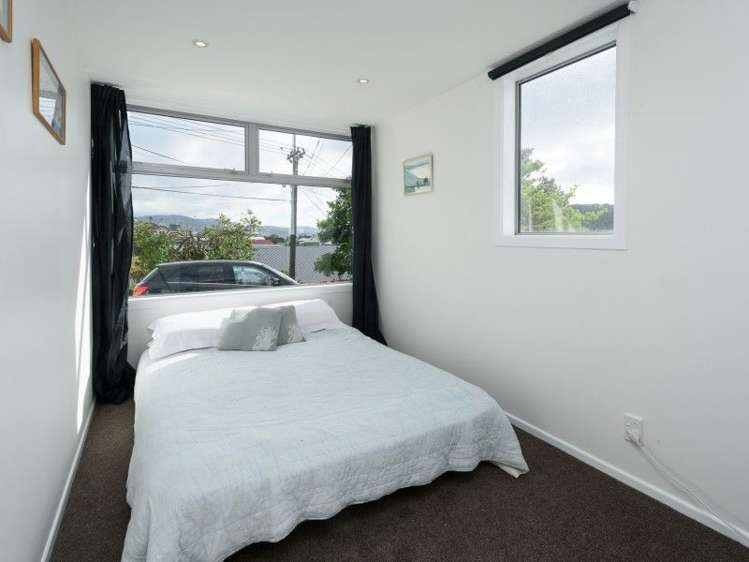 15 Carrington Street Mount Cook_11