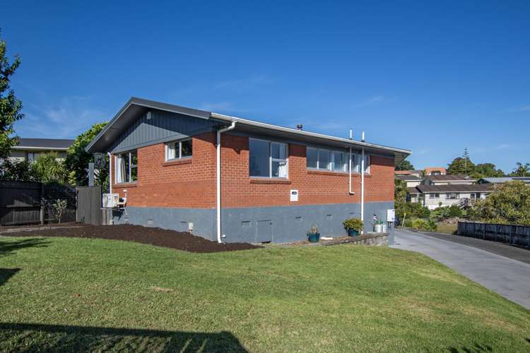 8 Moa Place Onerahi_22