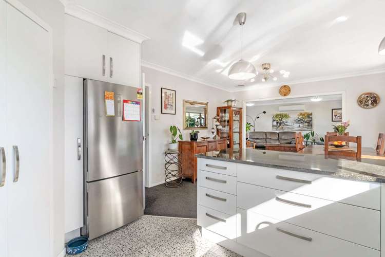 28 Chequers Avenue Chartwell_13