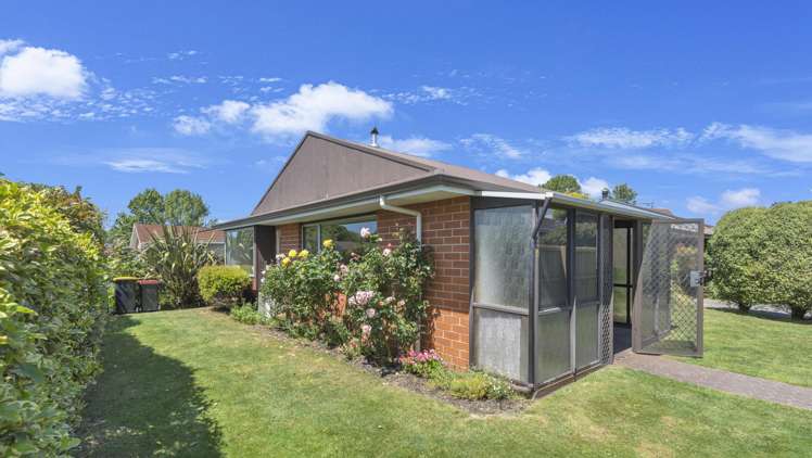 49A Ambleside Drive_1