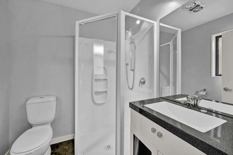 288 Southfield Drive Lincoln_16