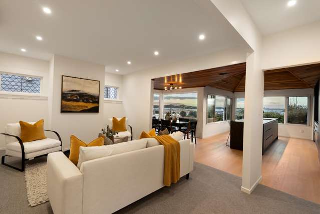 Elevated Harbourside Lifestyle