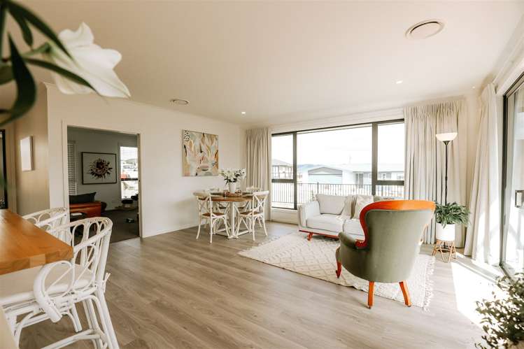 43 Katania Heights Brightwater_9