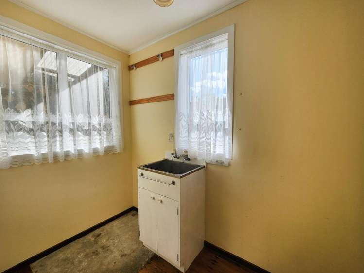 56 Ngataringa Road 1611_17
