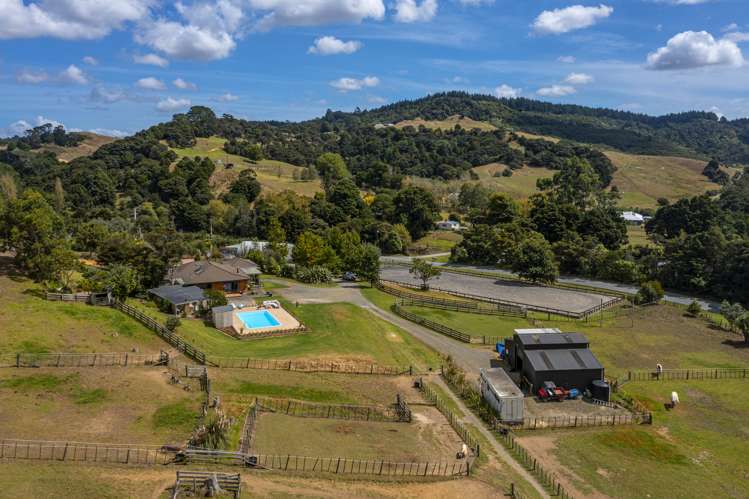 327 Upper Waiwera Road Puhoi_13