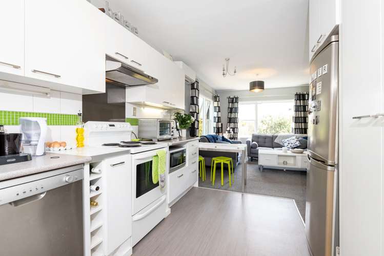 2/37 Eaton Road Hillsborough_8