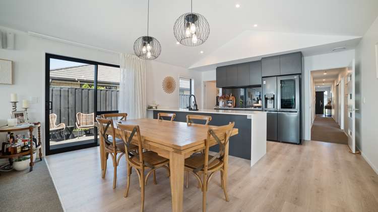 5 Hollows Lane Rolleston_5