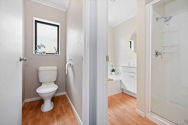 30 Pointon Glade Grandview Heights_19